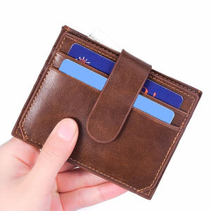 Card Holders Instead of Wallets: Which is Better?